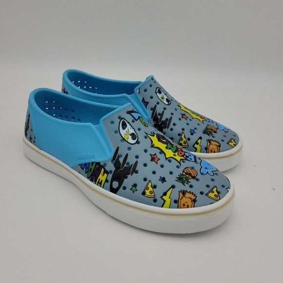 Native Kids Slippers Slip On Loafer Waterproof Blue Graphic Print Round Toe J3 - Picture 3 of 8
